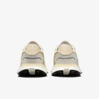 Nike Phoenix Waffle жіноча Кросівки колір білий