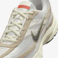 Nike Initiator чоловічі Кросівки колір сірий