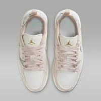 Nike Jordan CMFT Era жіноча Кросівки колір білий