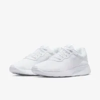 Nike Tanjun жіноча Кросівки колір білий