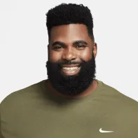 Nike Dri-FIT чоловічі Fitness футболка колір зелений