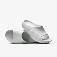 Nike ReactX Rejuven8 чоловічі Slides колір білий