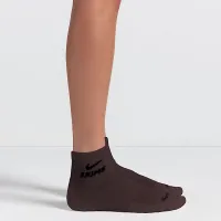 NikeSKIMS женская Dri-FIT Quarter носки (3 пары) цвет коричневый