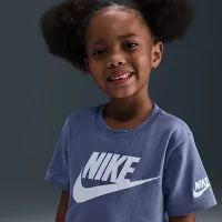 Nike Futura Little дитячі Everколір зелений футболка блакитний