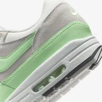 Nike Air Max 1 Essential чоловічі Кросівки колір білий