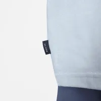 Nike Sportswear Premium Essentials чоловічі футболка блакитний