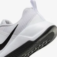 Nike MC Trainer 3 чоловічі для тренування Кросівки колір білий