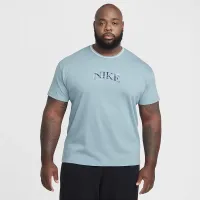 Nike Sportswear Max90 футболка блакитний