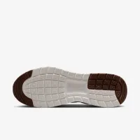 Nike Air Max Nuaxis чоловічі Кросівки колір коричневий