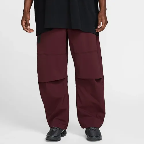 Nike Tech чоловічі Woven оверсайз Pants колір червоний