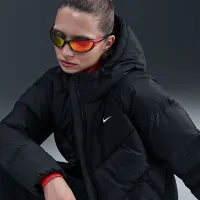 Nike Sportswear Windpuffer женская Storm-FIT Loose Hooded Down Puffer цвет черный