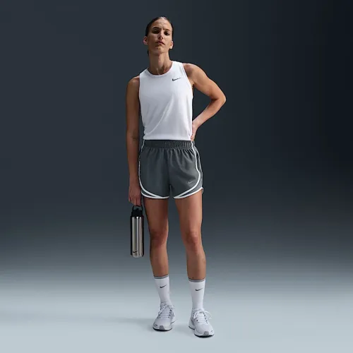 Nike Tempo женская Dri-FIT Mid-Rise Brief-Lined Running шорты цвет серый