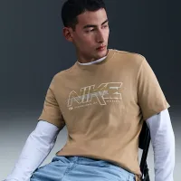 Nike Sportswear чоловічі футболка колір коричневий