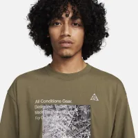 Nike ACG Men's Long-Sleeve T-Shirt Green