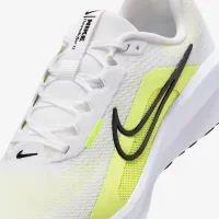 Nike Downshifter 13 чоловічі Road Running Кросівки (Extra Wide) колір білий