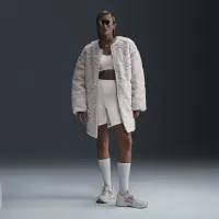 Nike Sportswear женская Loose High-Pile Куртка цвет коричневый
