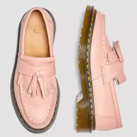 Кроссовки Dr Martens Adrian Virginia Leather Tassel Loafers 22760329 - Розовые