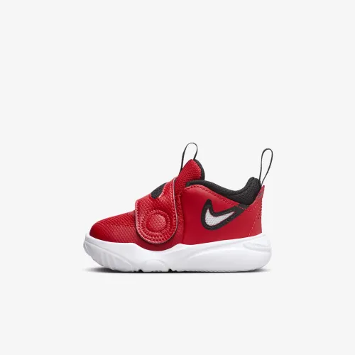 Nike Team Hustle D 11 Baby/Toddler Кроссовки цвет красный