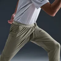 Nike Dawn Range мужские Dri-FIT Running Pants цвет зеленый