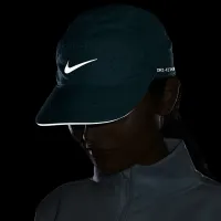 Nike Dri-FIT ADV Fly Unstructuцвет красный Reflective Cap цвет зеленый