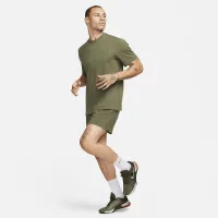 Nike Primary чоловічі Dri-FIT Short-Sleeve Versatile Top колір зелений