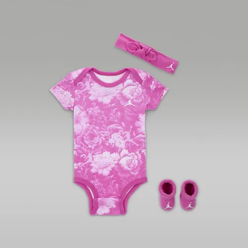 Nike Jordan Brooklyn Essentials Baby (0-9M) 3-Piece Printed Bodysuit набор Pink