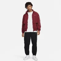 Nike Sportswear Solo Swoosh чоловічі Woven Track Куртка колір червоний
