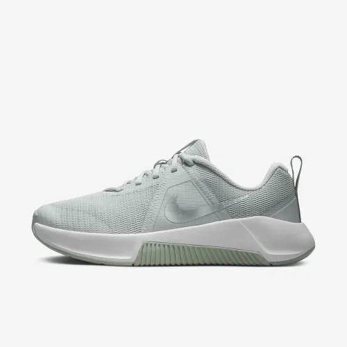Nike MC Trainer 3 жіноча для тренування Кросівки колір сірий