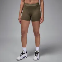 Nike Jordan Sport Leak Protection: Period жіноча Shortie колір зелений