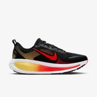 Nike Vomero 18 чоловічі Road Running Кросівки колір чорний