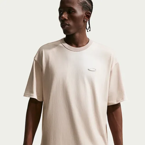 Nike Sportswear Premium Essentials футболка колір коричневий