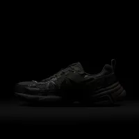 Nike V2K Run жіноча Кросівки колір сірий