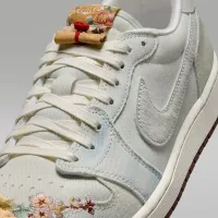 Nike Air Jordan 1 Retro Low OG чоловічі Кросівки колір сірий