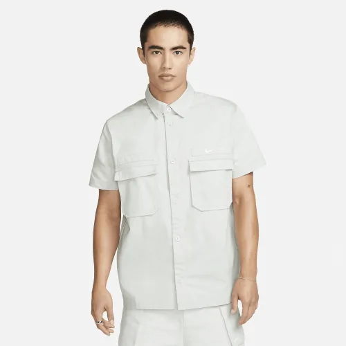 Nike Life чоловічі Woven Military Short-Sleeve Button-Down Shirt колір сірий