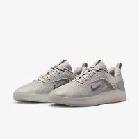 Nike SB Zoom Nyjah 4 Skate Кроссовки цвет серый