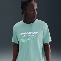 Nike Miler чоловічі Dri-FIT UV Running Top колір зелений
