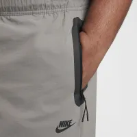 Nike Tech чоловічі Woven Pants колір сірий