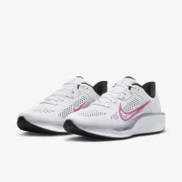 Nike Quest 6 жіноча Road Running Кросівки колір білий