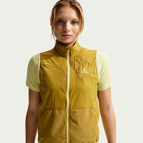 Nike ACG жіноча Trail Running Vest колір зелений