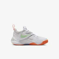 Nike Team Hustle D 11 Little дитячі Кросівки колір білий