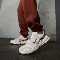 Nike Tech Hera женская Кроссовки цвет белый