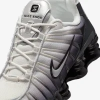 Nike Shox TL жіноча Кросівки колір чорний