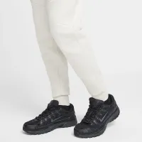 Nike Tech чоловічі Fleece Joggers колір коричневий