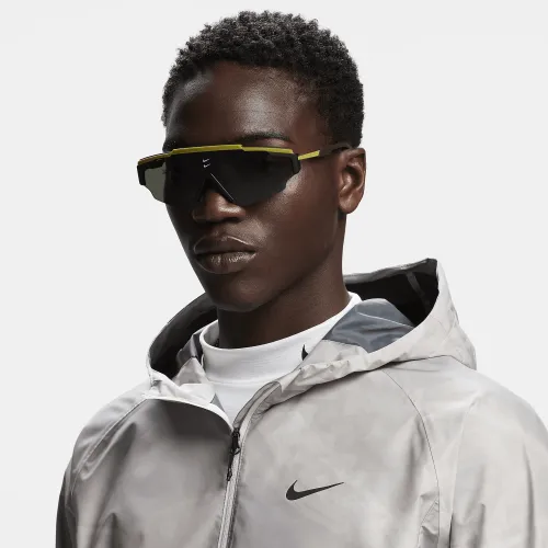Nike Marquee Edge LB Low Bridge Sunglasses колір зелений