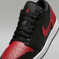 Nike Air Jordan 1 Low чоловічі Кросівки колір чорний