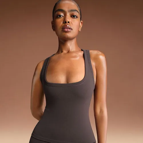 NikeSKIMS Vintage Seamless жіноча Racerback Tank Top колір коричневий