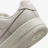 Nike Air Force 1 '07 SE женская Кроссовки цвет белый