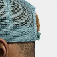 Nike Rise Cap Structuколір червоний Trucker Cap колір зелений