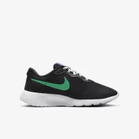 Nike Tanjun EasyOn Big дитячі Кросівки колір чорний