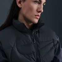 Nike Sportswear Club мужские Therma-FIT Loose Vest цвет черный